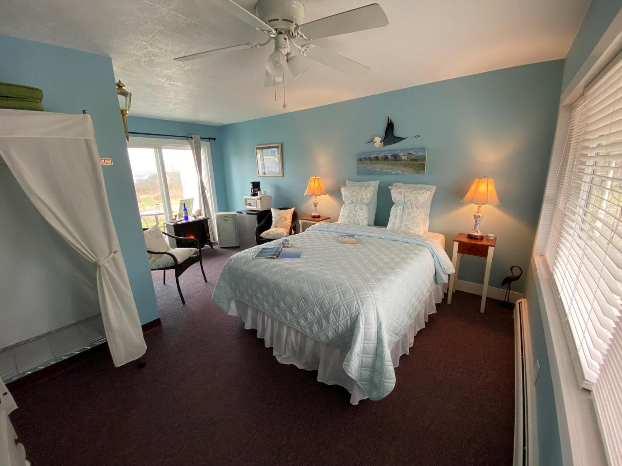 Savannah House Wine Country Inn & Cottages Himrod エクステリア 写真