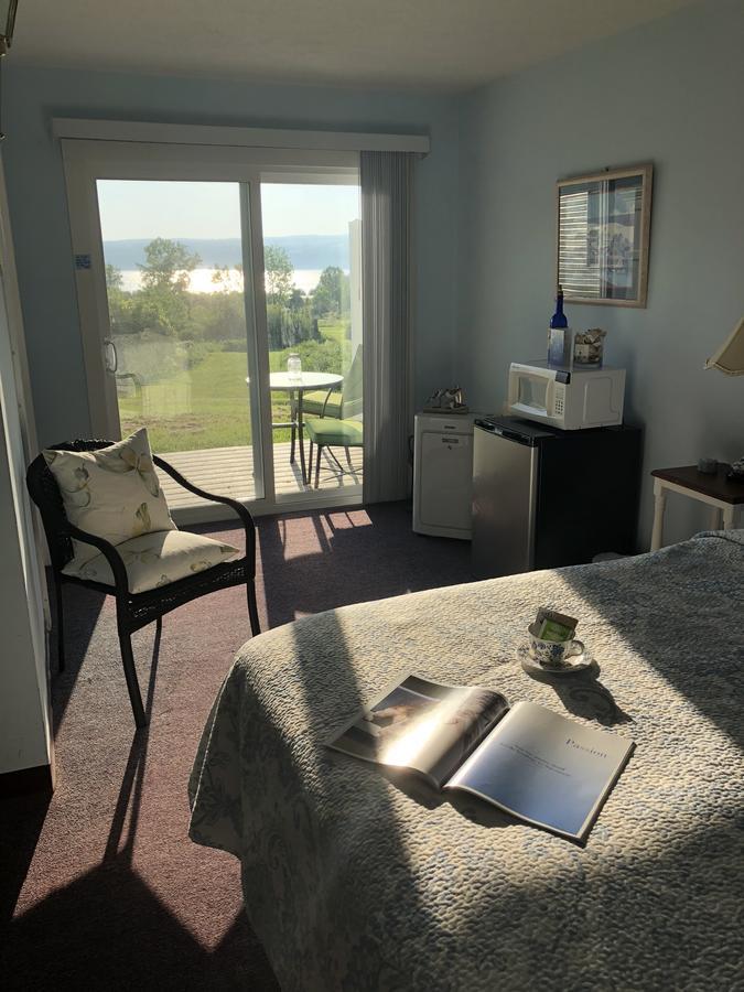 Savannah House Wine Country Inn & Cottages Himrod エクステリア 写真